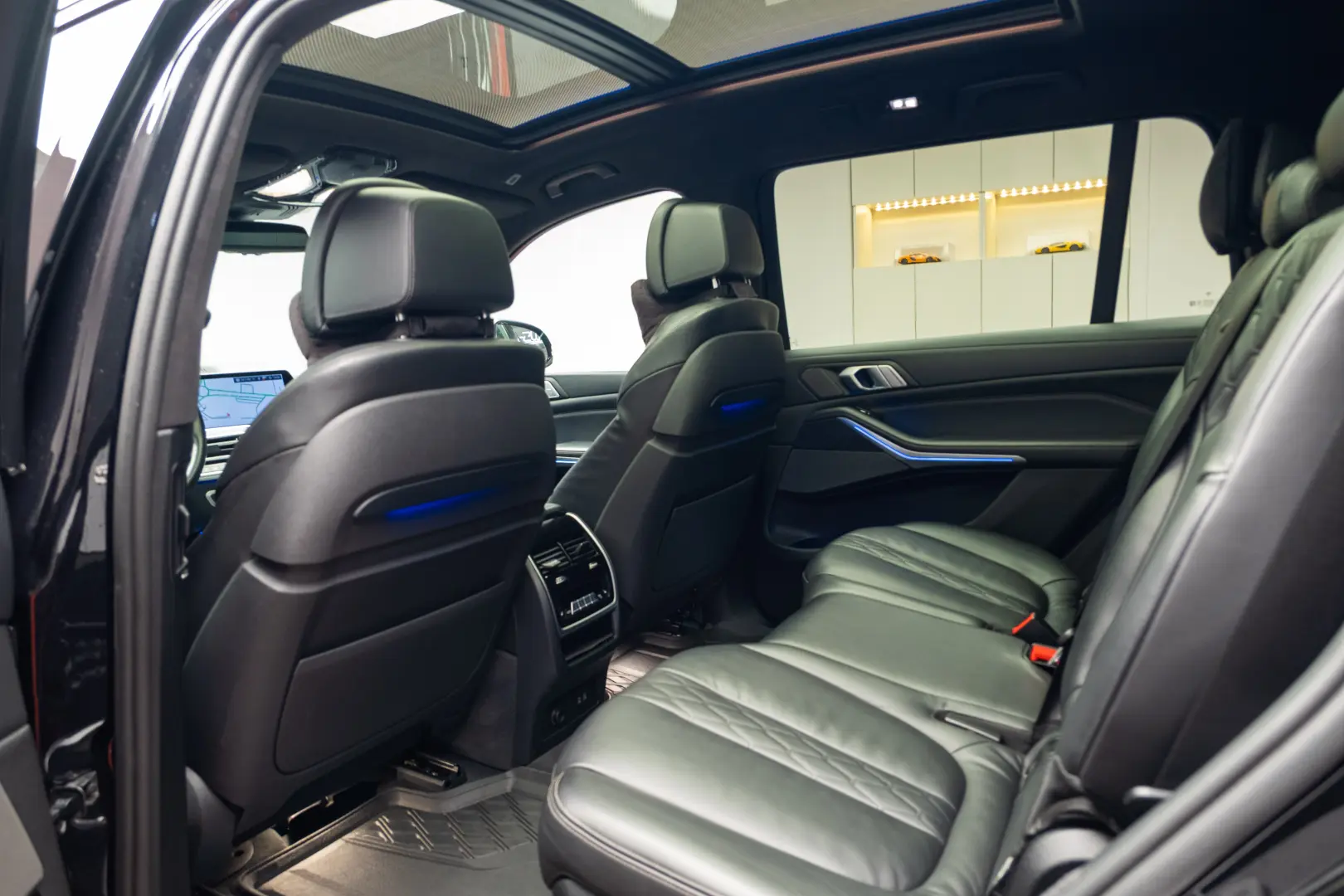 BMW X7 xDrive 40i Pano H&K R21