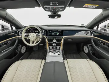 Bentley Flying Spur Mulliner / Duo-Tone