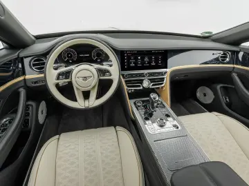 Bentley Flying Spur Mulliner / Duo-Tone