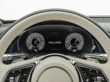 Bentley Flying Spur Mulliner / Duo-Tone