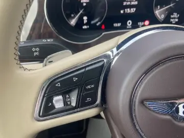 Bentley Bentayga Mulliner First Edition 22°Naim Airmatic