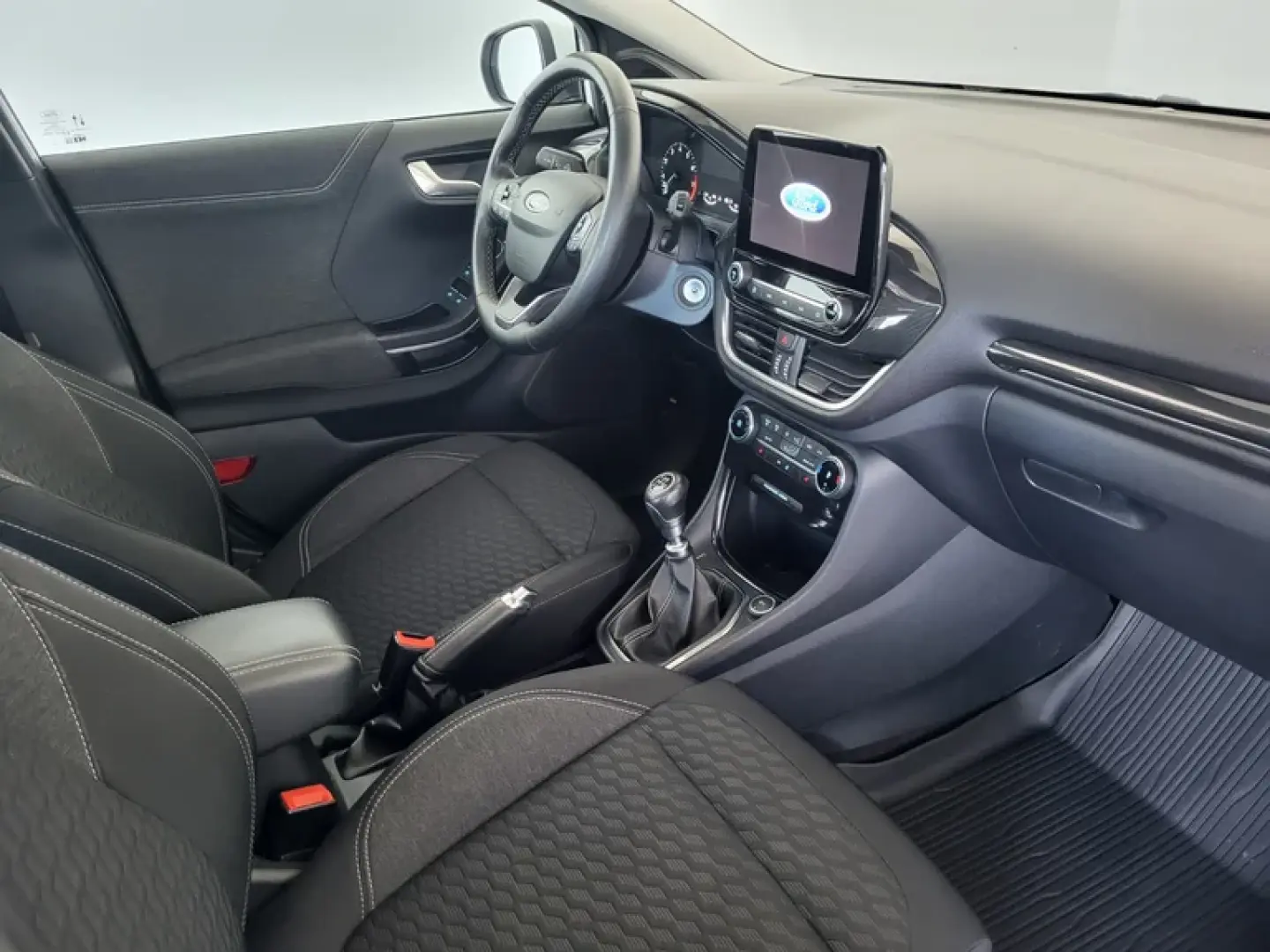 Ford Puma 1,0 EcoBoost Hybrid Titanium Design