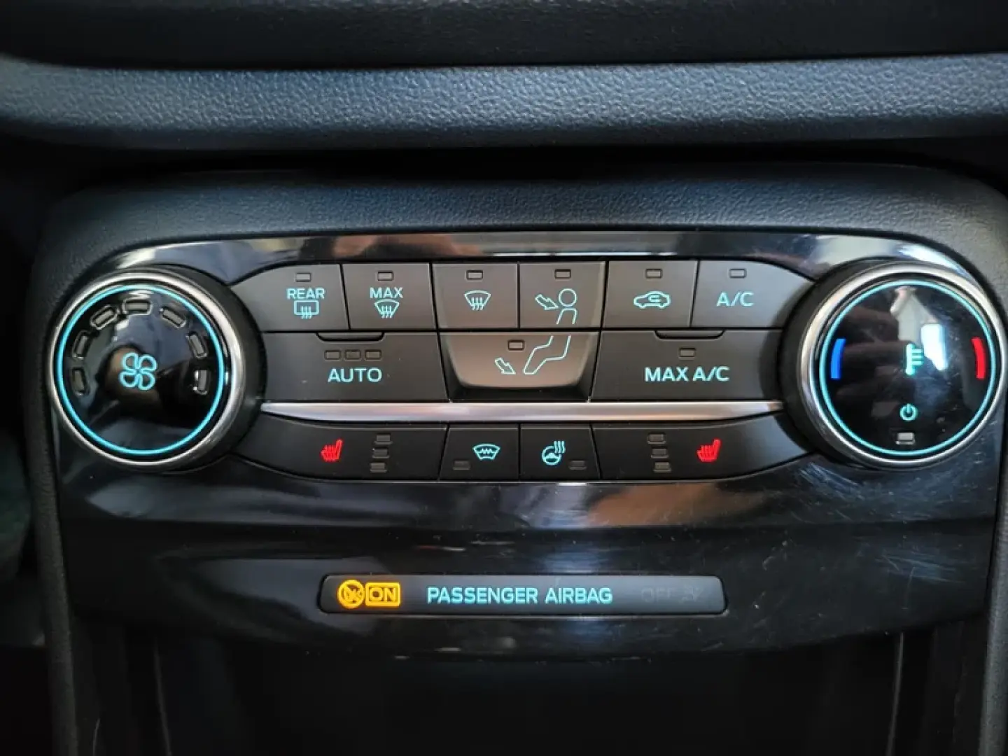 Ford Puma 1,0 EcoBoost Hybrid Titanium Design