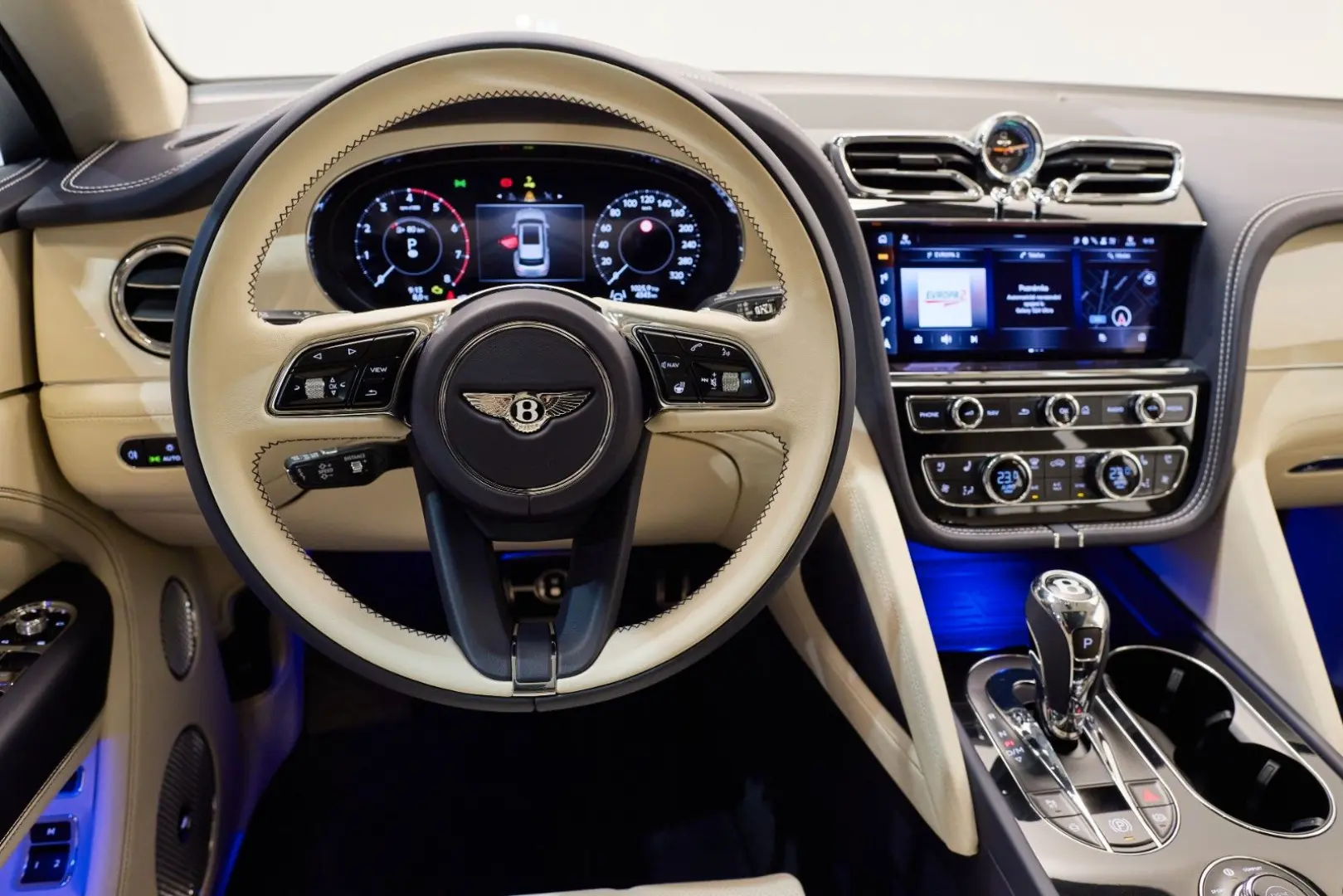 Bentley Bentayga  V8 Azure 4WD