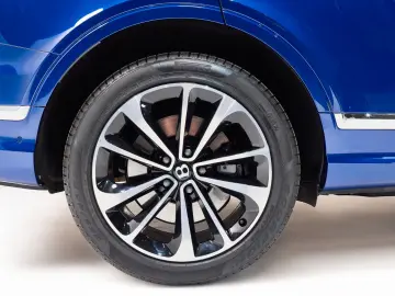 Bentley Bentayga  V8 Azure 4WD