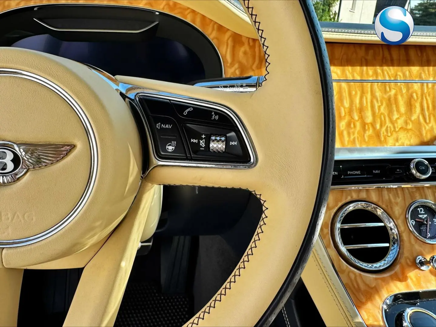 Continental GTC CABRIOLET V8 MULLINER 360° SI...
