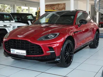 Aston Martin DBX707 4.0 V8  Q-Edition