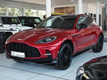 Aston Martin DBX707 4.0 V8  Q-Edition
