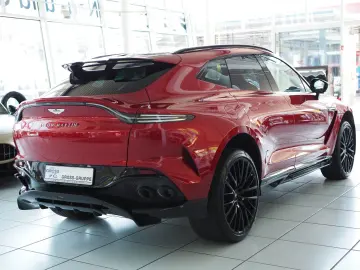 Aston Martin DBX707 4.0 V8  Q-Edition
