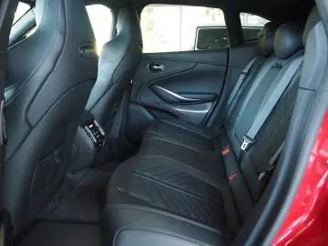 Aston Martin DBX707 4.0 V8  Q-Edition