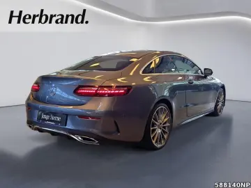 E 400 d 4matic Coupé AMG Pano Head-up LED Sound