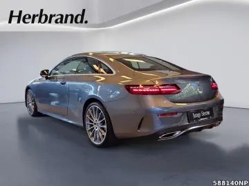 E 400 d 4matic Coupé AMG Pano Head-up LED Sound