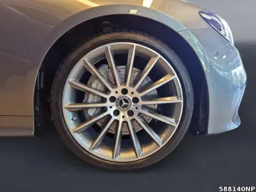 E 400 d 4matic Coupé AMG Pano Head-up LED Sound
