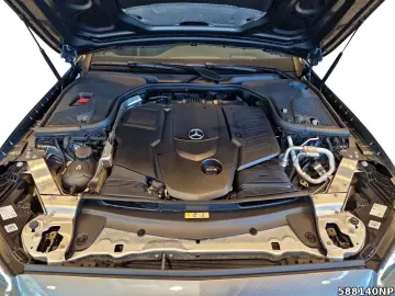 E 400 d 4matic Coupé AMG Pano Head-up LED Sound