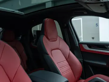 Porsche Cayenne Coupe