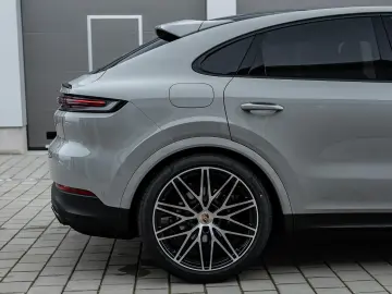 Porsche Cayenne Coupe