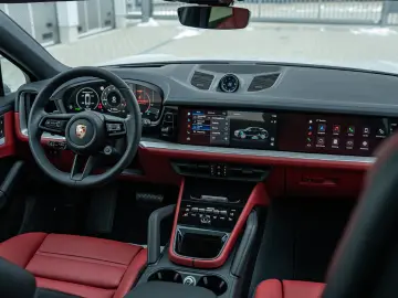 Porsche Cayenne Coupe
