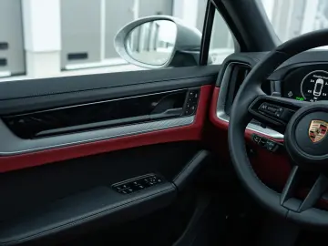 Porsche Cayenne Coupe
