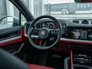 Porsche Cayenne Coupe
