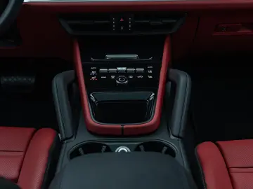 Porsche Cayenne Coupe