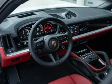 Porsche Cayenne Coupe