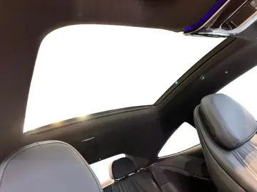CLE 300 e AMG +MBUX+Navi+Pano+AHK+DigitalLight