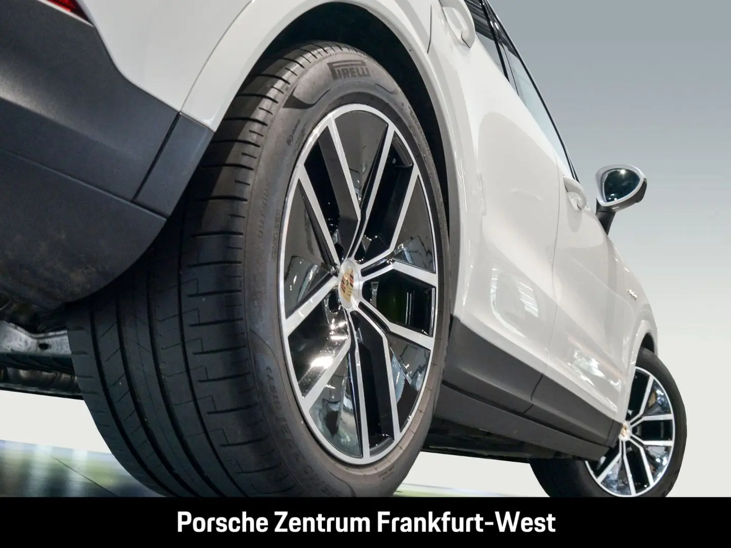 Porsche Cayenne E-Hybrid Coupe LED-Matrix InnoDrive
