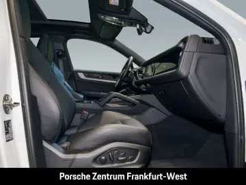 Porsche Cayenne E-Hybrid Coupe LED-Matrix InnoDrive