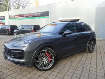 Porsche Cayenne GTS  PDLS+/PANO/22ZOLL/AIrSUSPENSION