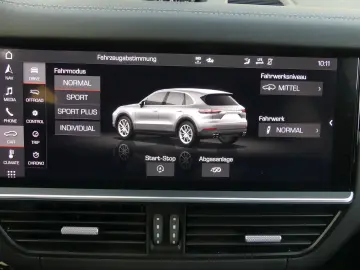 Porsche Cayenne GTS  PDLS+/PANO/22ZOLL/AIrSUSPENSION