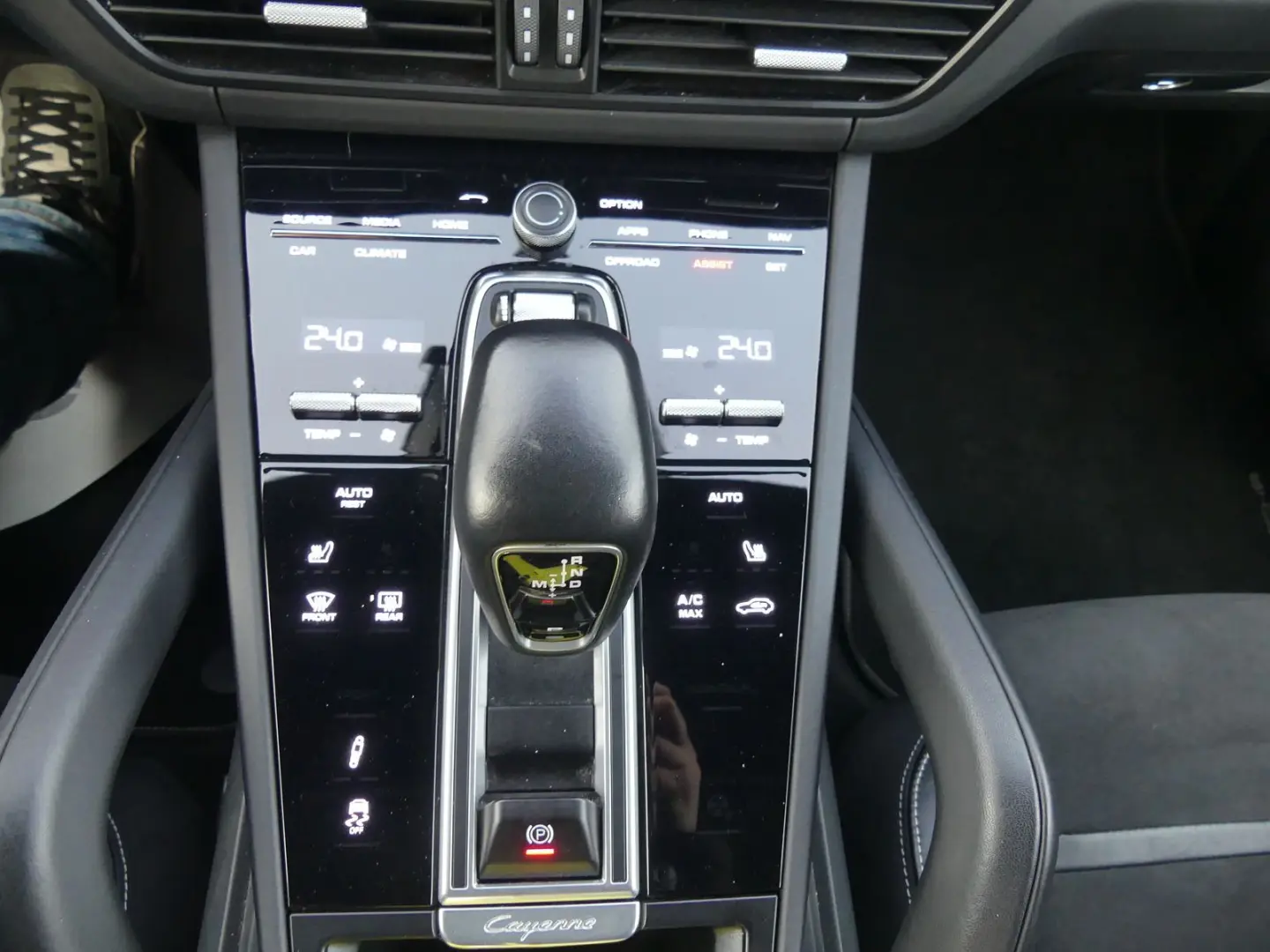 Porsche Cayenne GTS  PDLS+/PANO/22ZOLL/AIrSUSPENSION