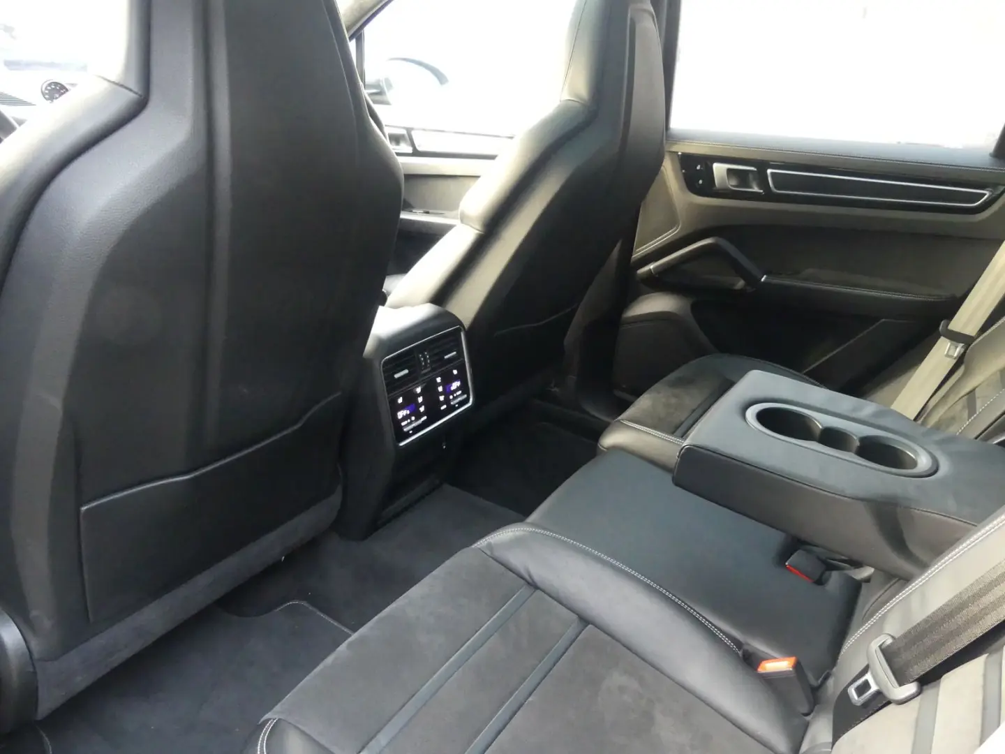Porsche Cayenne GTS  PDLS+/PANO/22ZOLL/AIrSUSPENSION