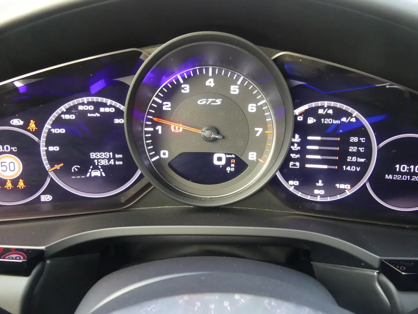 Porsche Cayenne GTS  PDLS+/PANO/22ZOLL/AIrSUSPENSION