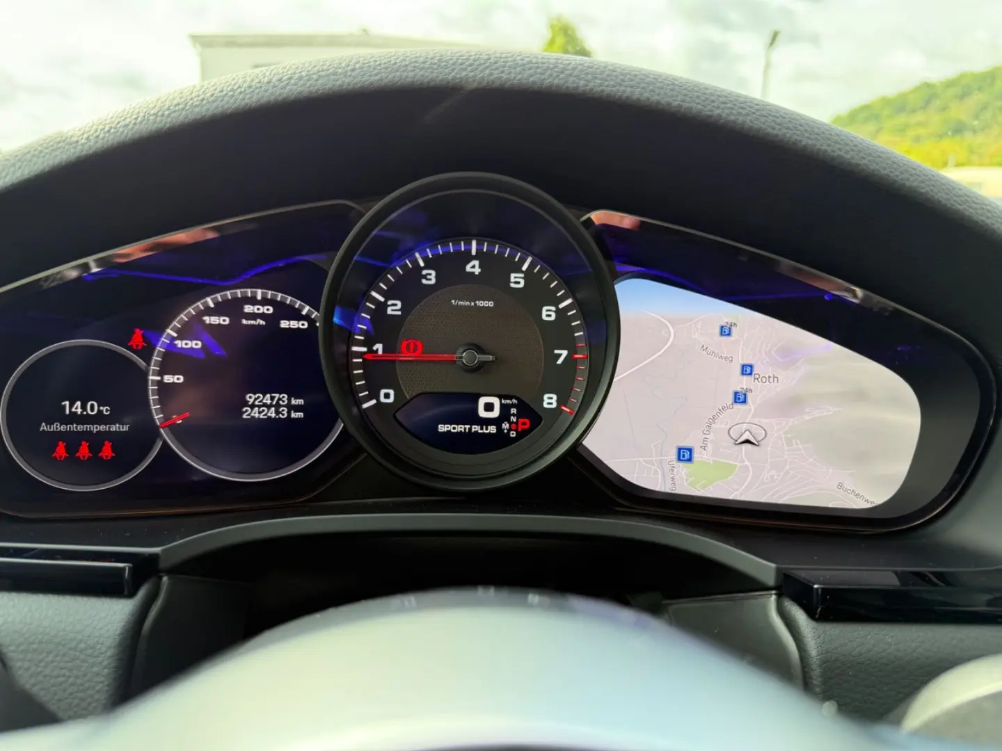 Porsche Cayenne Coupe Platinum Edition  *Chrono