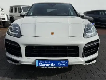 Porsche Cayenne Coupe Platinum Edition  *Chrono