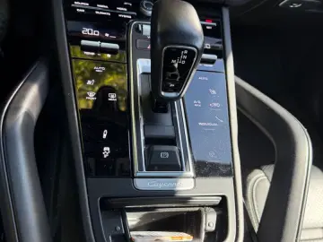 Porsche Cayenne E hybrid Coupé