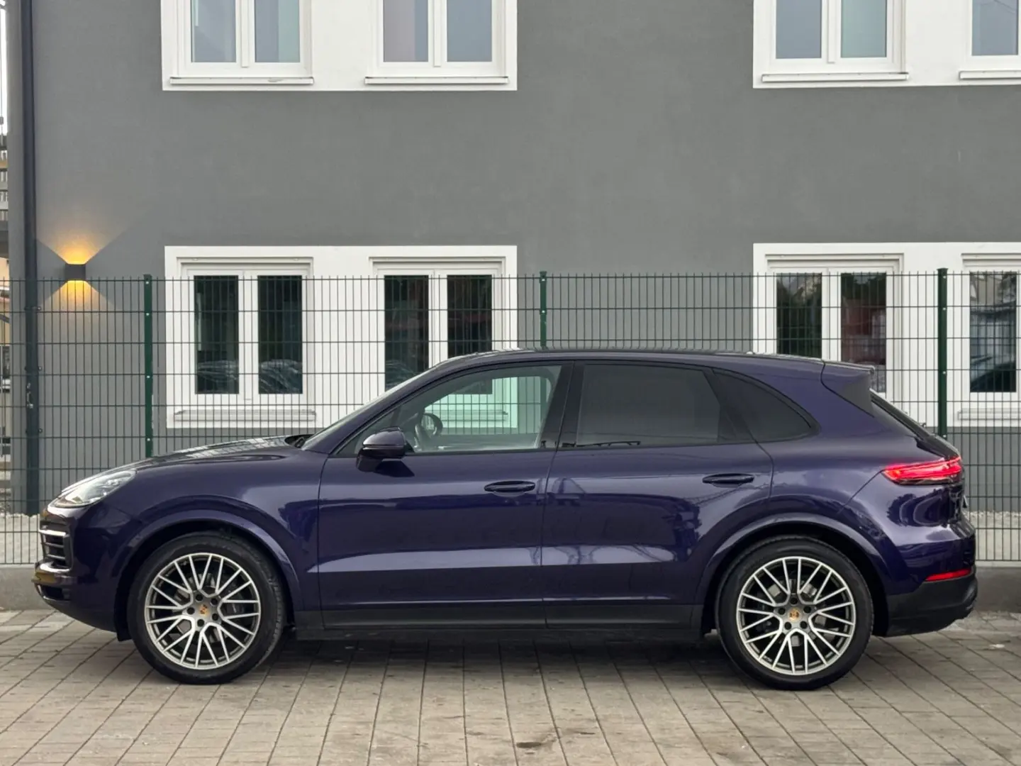 Porsche Platinum Edition/