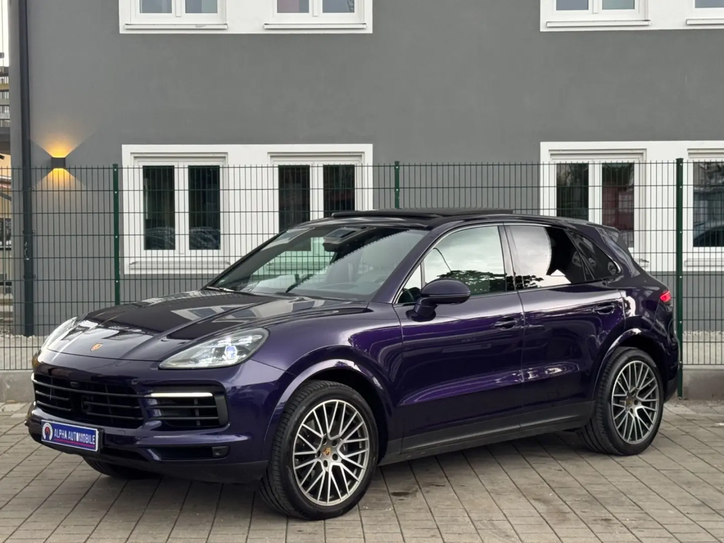 Porsche Platinum Edition/