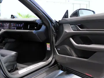 Porsche Taycan 4S Sport Turismo