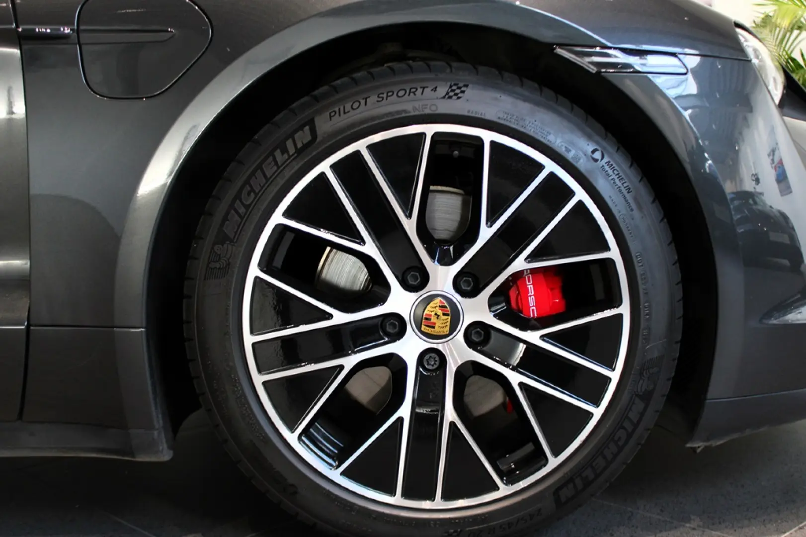 Porsche Taycan 4S Sport Turismo