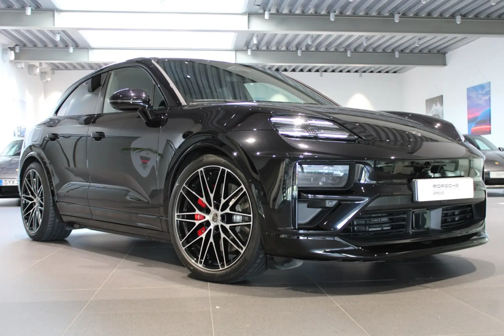 Porsche Macan Turbo Electric