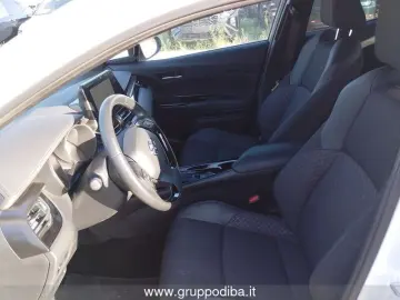Toyota C-HR I 2020 2.0h More Business e-cvt