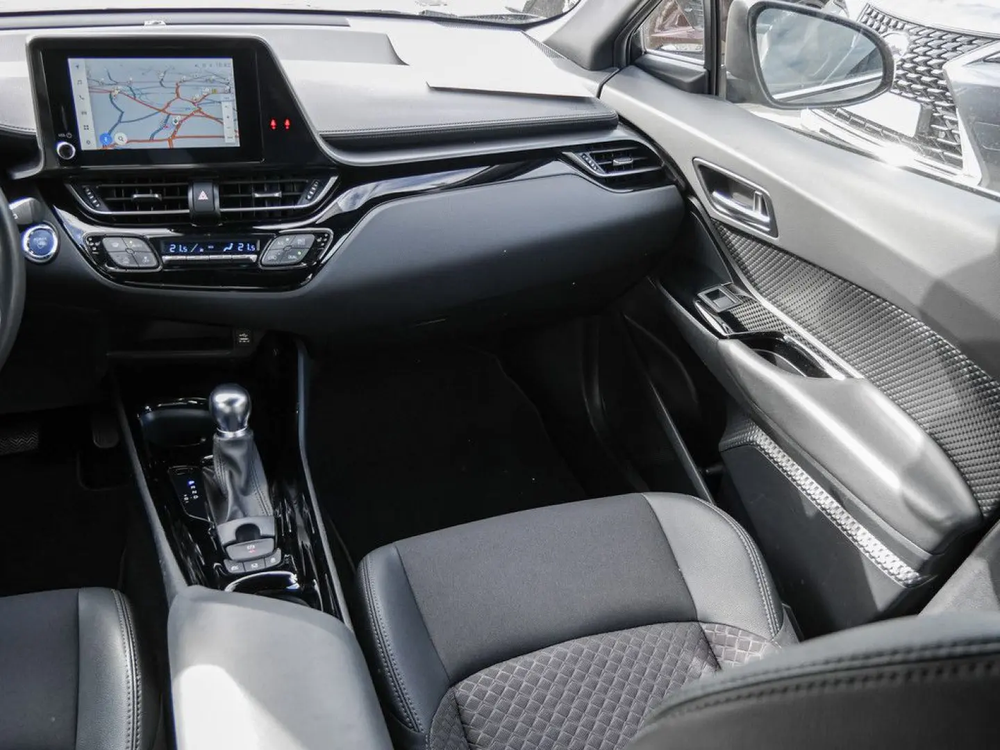 C-HR 2.0 Hybrid Team D SHZ KAMERA NAVI ACC LED