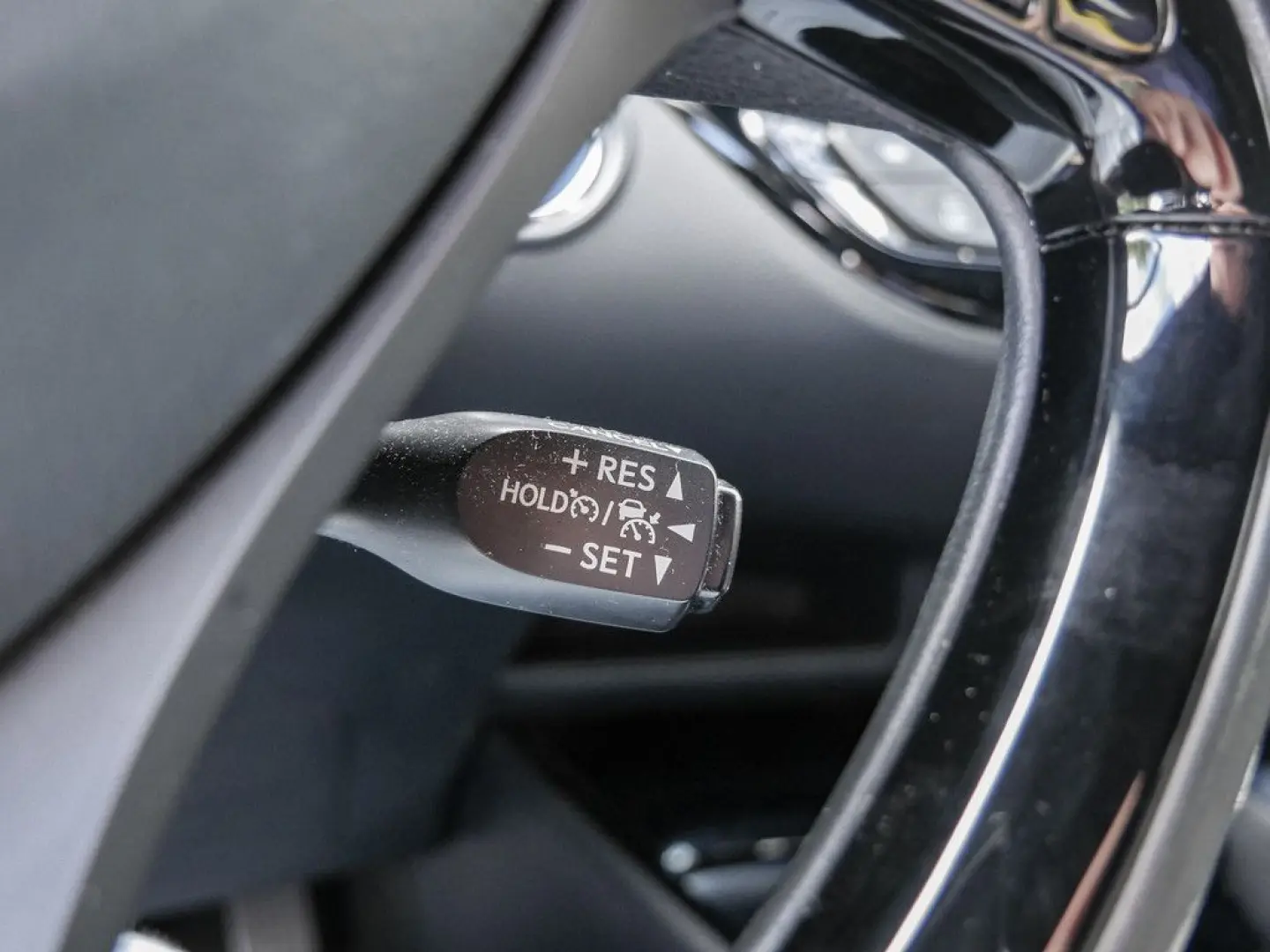 C-HR 2.0 Hybrid Team D SHZ KAMERA NAVI ACC LED