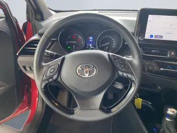 C-HR 2.0 Hybrid Team D *LED*ACC*CarPlay*CAM*SHZ*