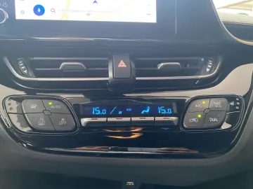 C-HR 2.0 Hybrid Team D *LED*ACC*CarPlay*CAM*SHZ*