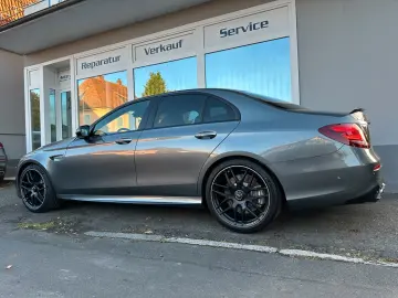 E 63 AMG 4M+  Night+Beam+HUD+AGA+DriversPackage+