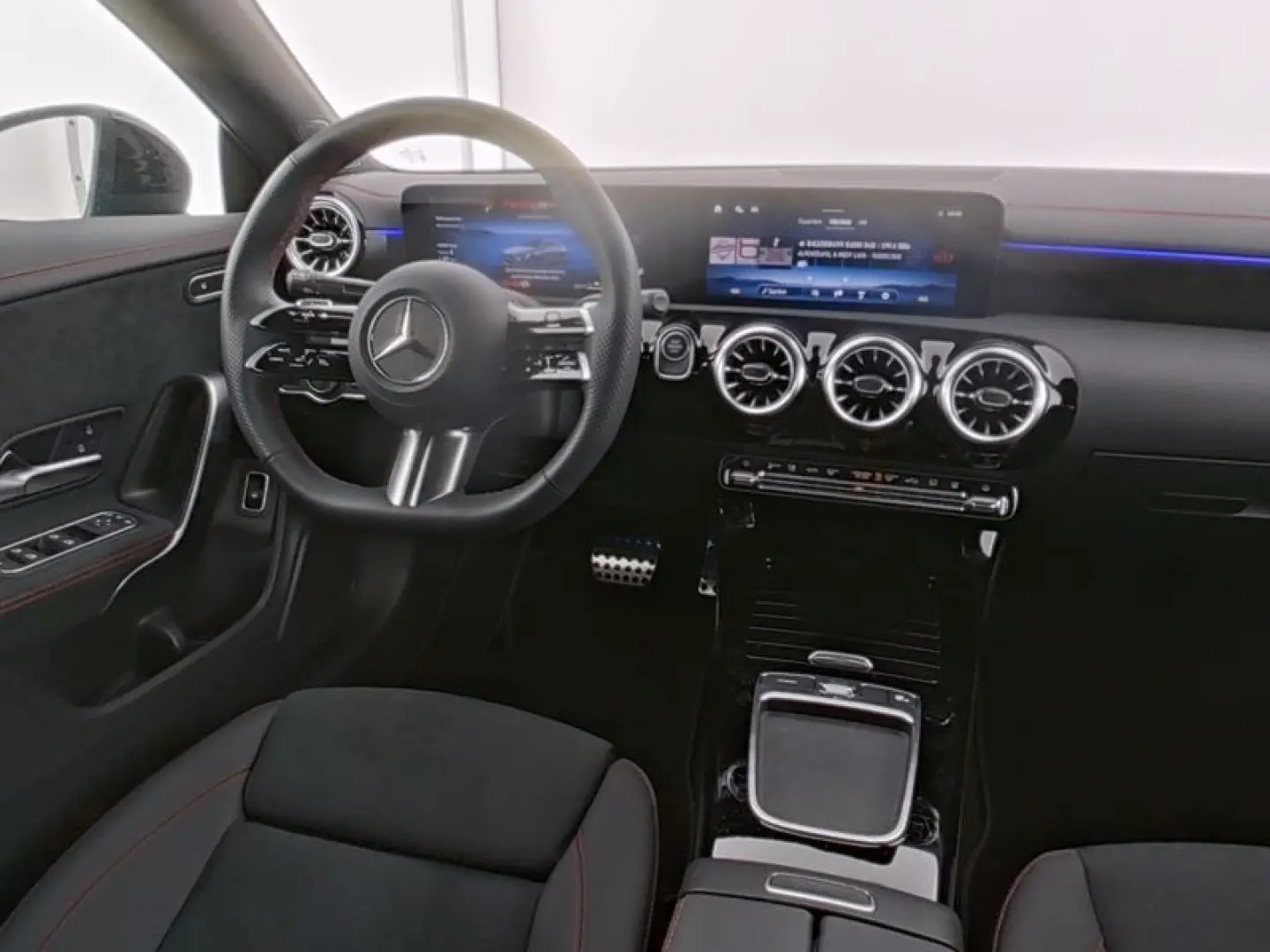 CLA 250 e AMG Edition Night MBUX Totw Dist. 360