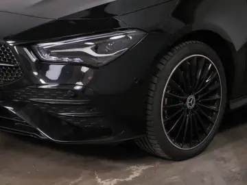 CLA 250 e AMG Night Pano MBUX Kamera LED Tot 19