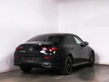 CLA 250 e AMG Night Pano MBUX Kamera LED Tot 19
